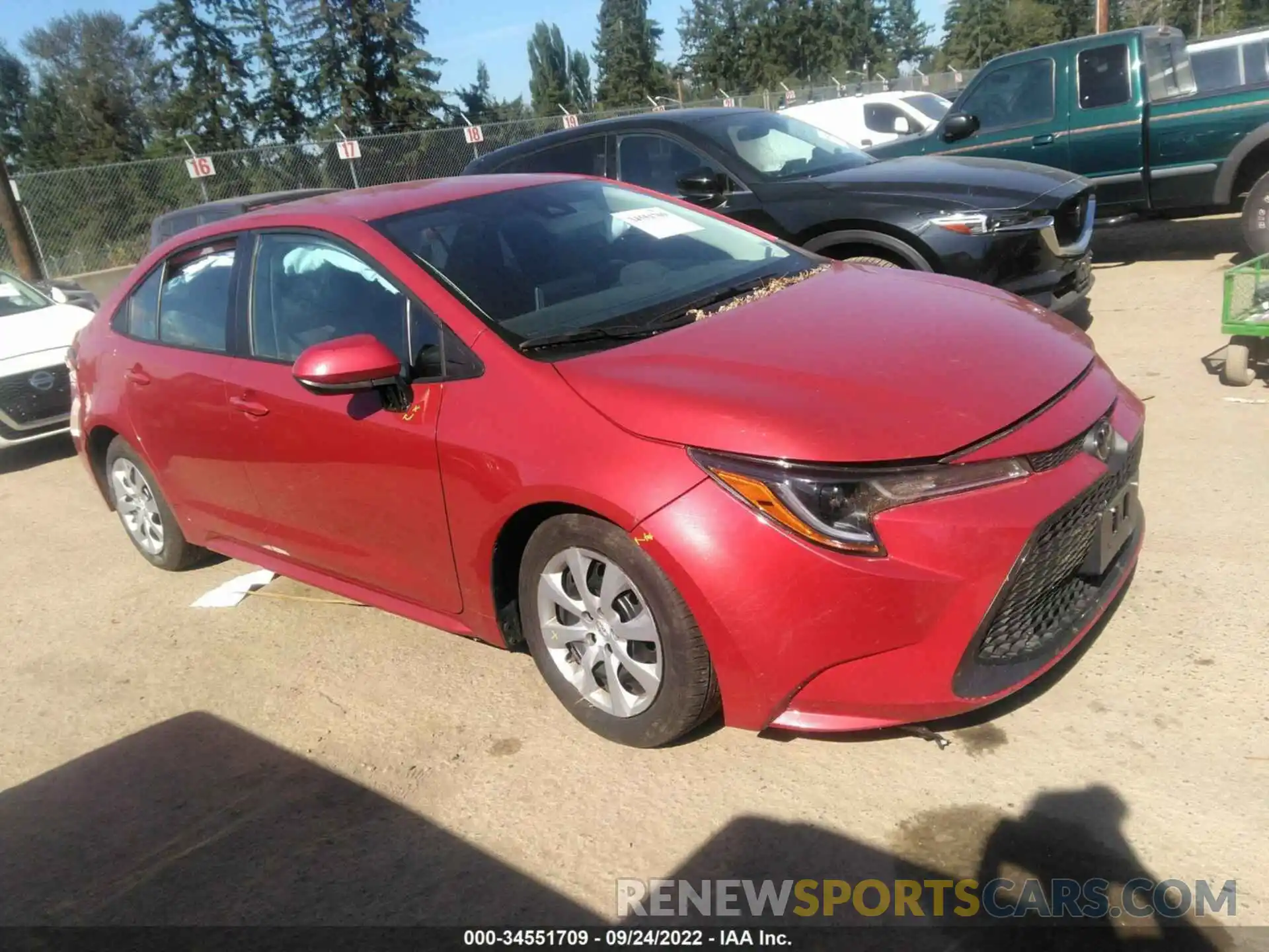 1 Photograph of a damaged car 5YFEPMAE3MP242568 TOYOTA COROLLA 2021