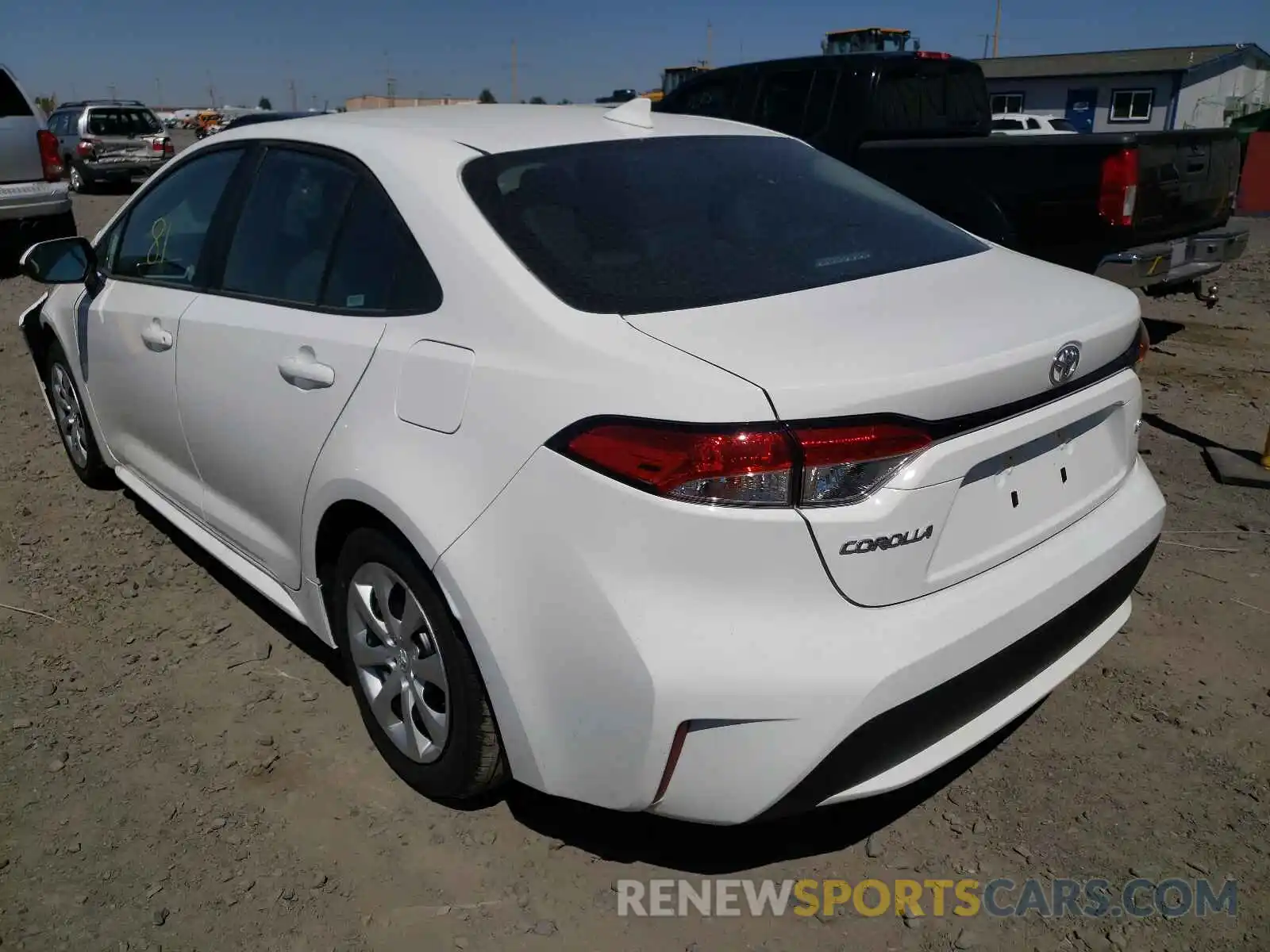 3 Photograph of a damaged car 5YFEPMAE3MP243753 TOYOTA COROLLA 2021