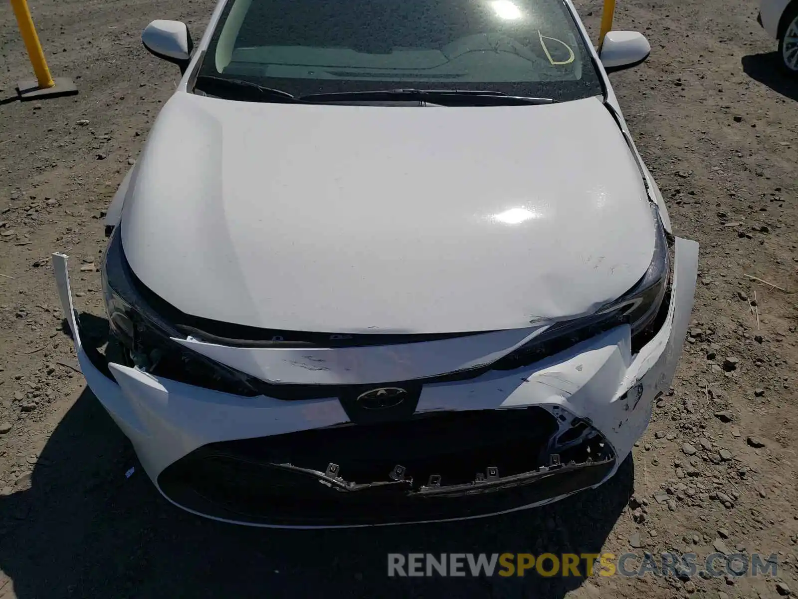 9 Photograph of a damaged car 5YFEPMAE3MP243753 TOYOTA COROLLA 2021