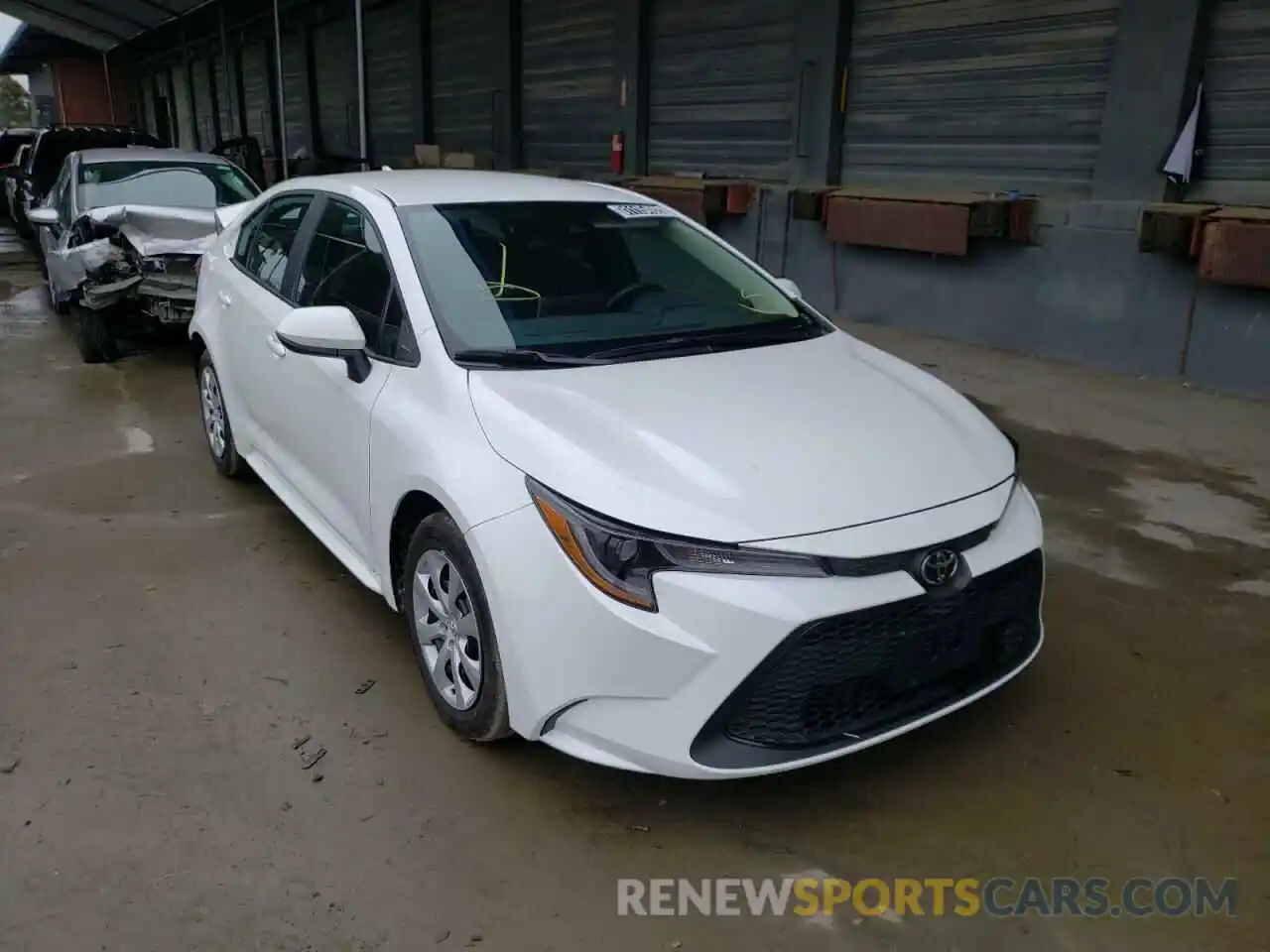 1 Photograph of a damaged car 5YFEPMAE3MP244899 TOYOTA COROLLA 2021