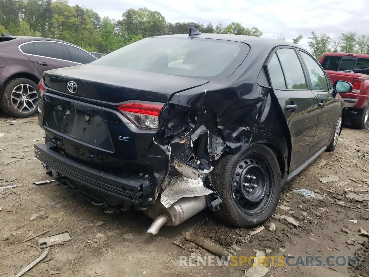 4 Photograph of a damaged car 5YFEPMAE3MP247236 TOYOTA COROLLA 2021