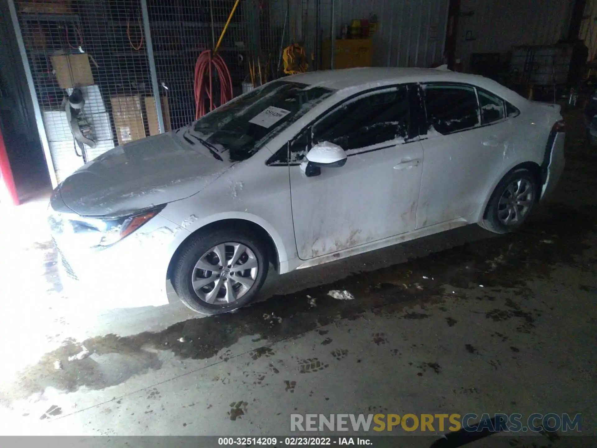 2 Photograph of a damaged car 5YFEPMAE3MP250766 TOYOTA COROLLA 2021