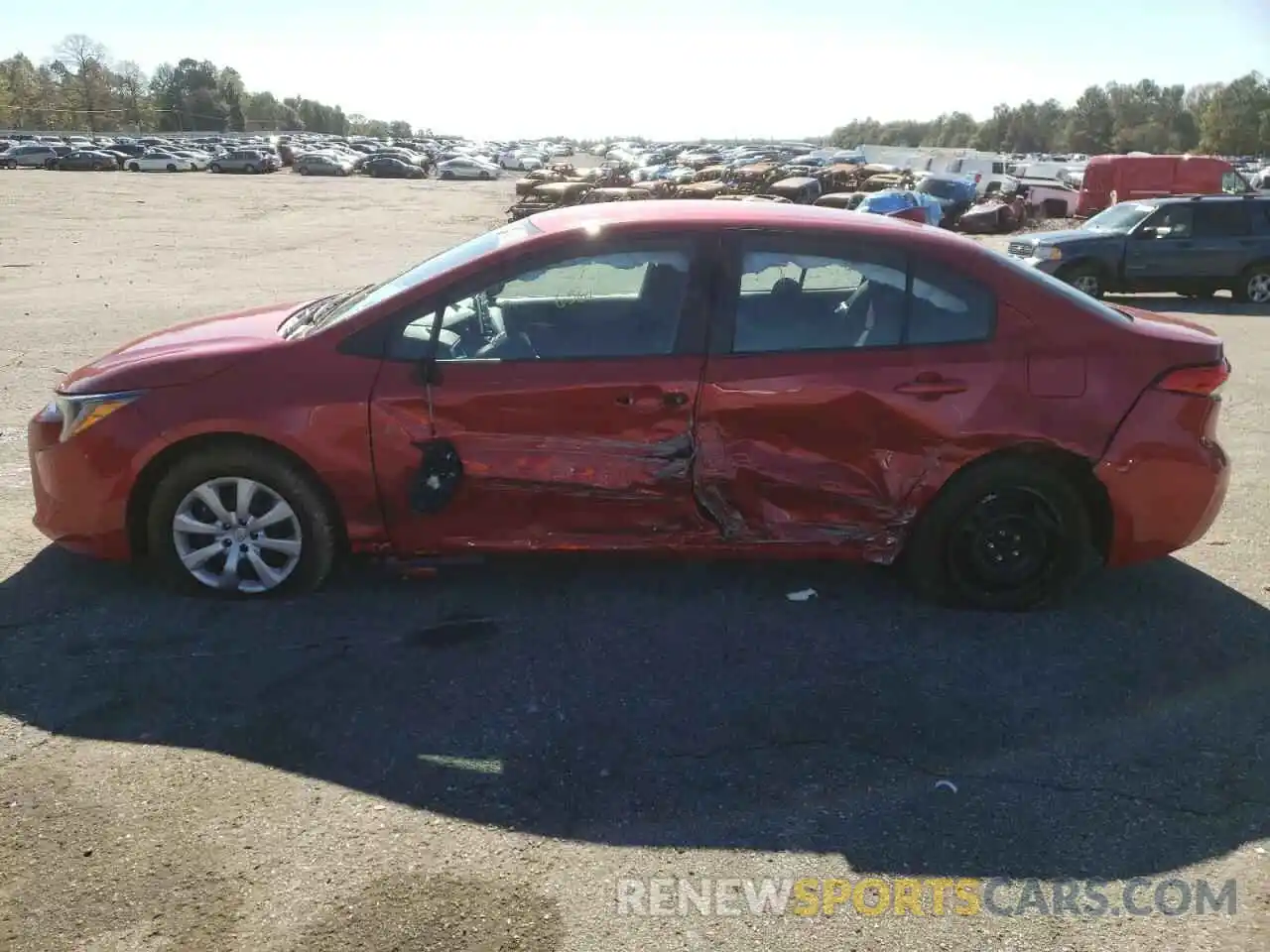 9 Photograph of a damaged car 5YFEPMAE3MP251089 TOYOTA COROLLA 2021