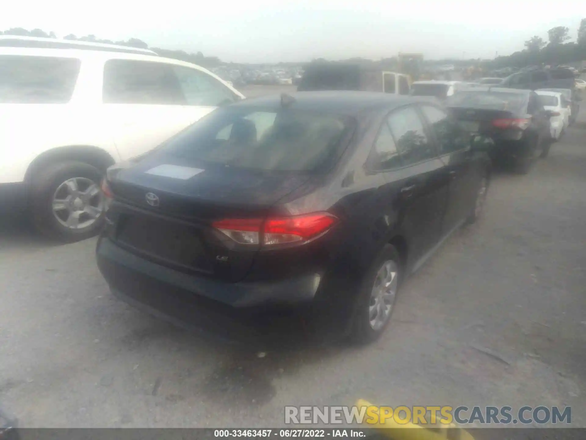 4 Photograph of a damaged car 5YFEPMAE3MP252470 TOYOTA COROLLA 2021