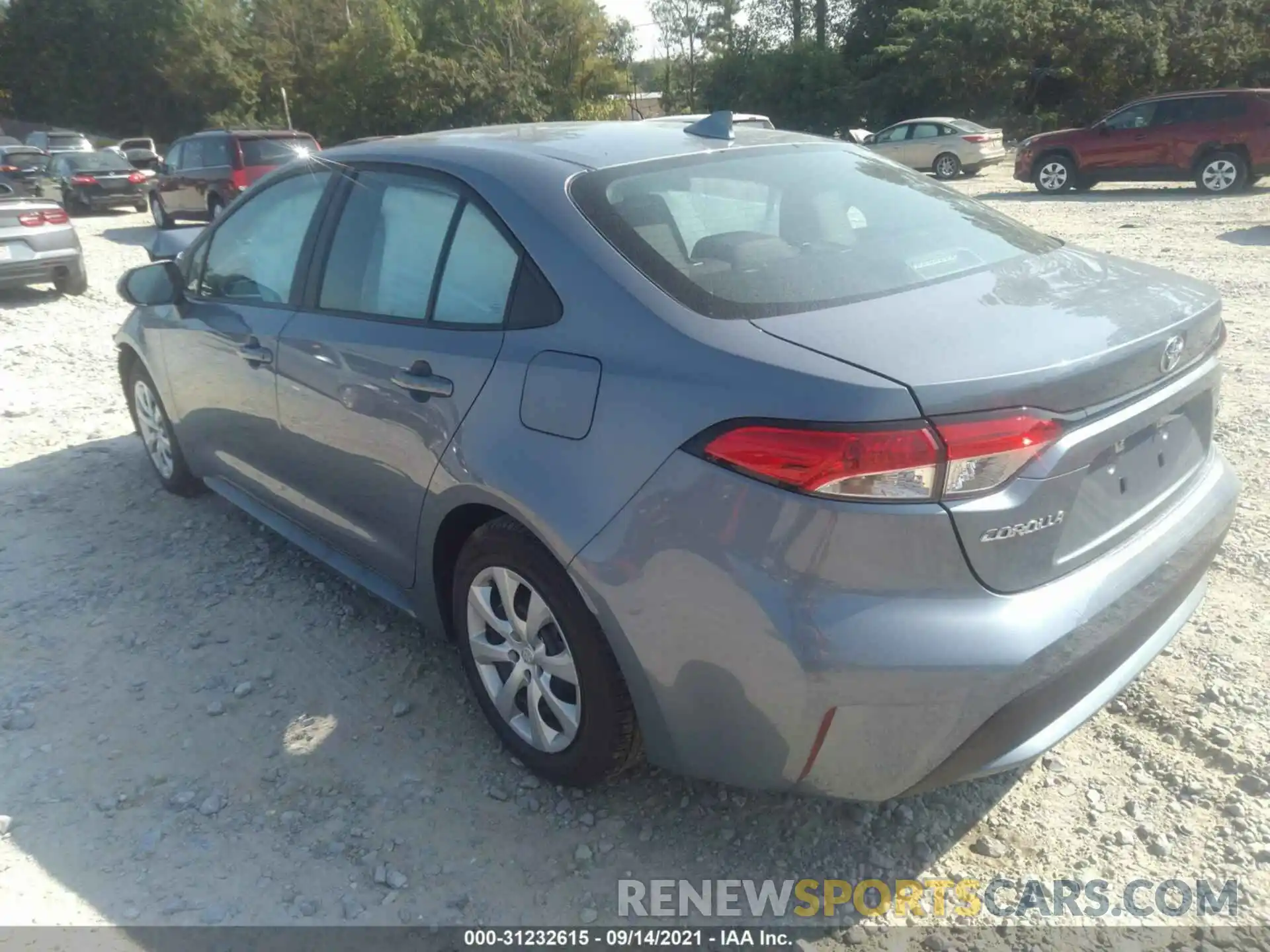 3 Photograph of a damaged car 5YFEPMAE3MP252937 TOYOTA COROLLA 2021