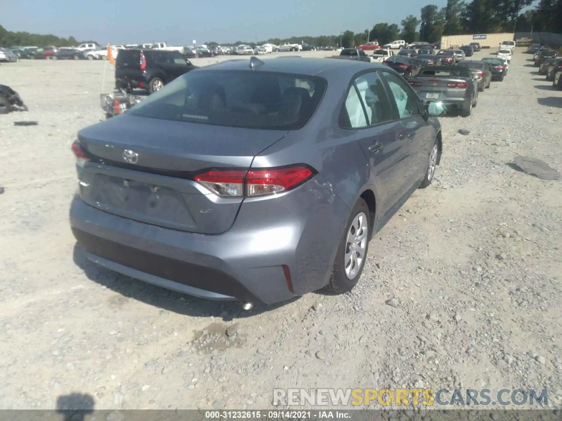 4 Photograph of a damaged car 5YFEPMAE3MP252937 TOYOTA COROLLA 2021