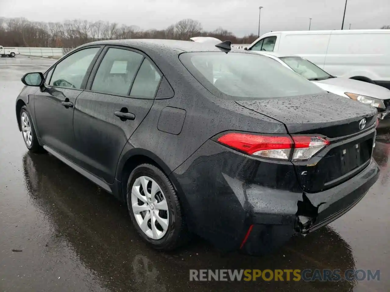 3 Photograph of a damaged car 5YFEPMAE3MP256714 TOYOTA COROLLA 2021