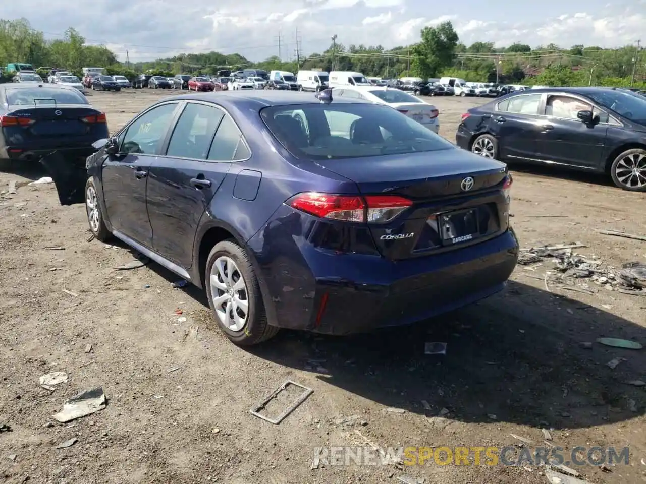 3 Photograph of a damaged car 5YFEPMAE3MP257992 TOYOTA COROLLA 2021