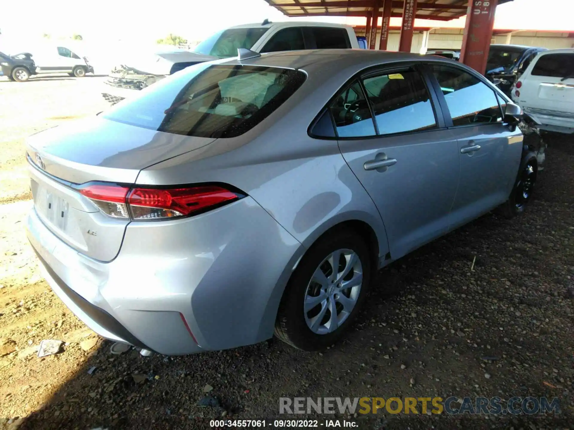 4 Photograph of a damaged car 5YFEPMAE3MP258205 TOYOTA COROLLA 2021