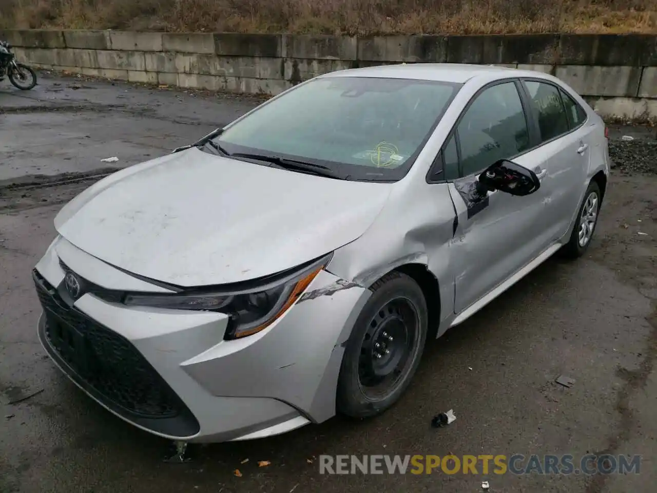 2 Photograph of a damaged car 5YFEPMAE3MP258396 TOYOTA COROLLA 2021