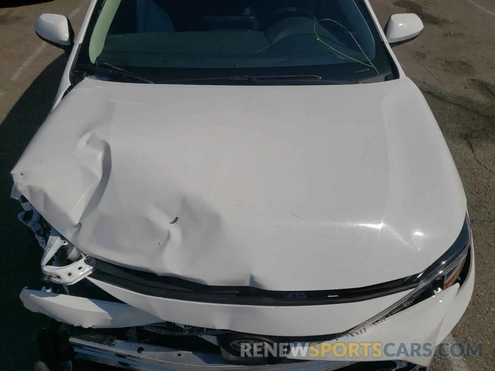 7 Photograph of a damaged car 5YFEPMAE3MP259595 TOYOTA COROLLA 2021