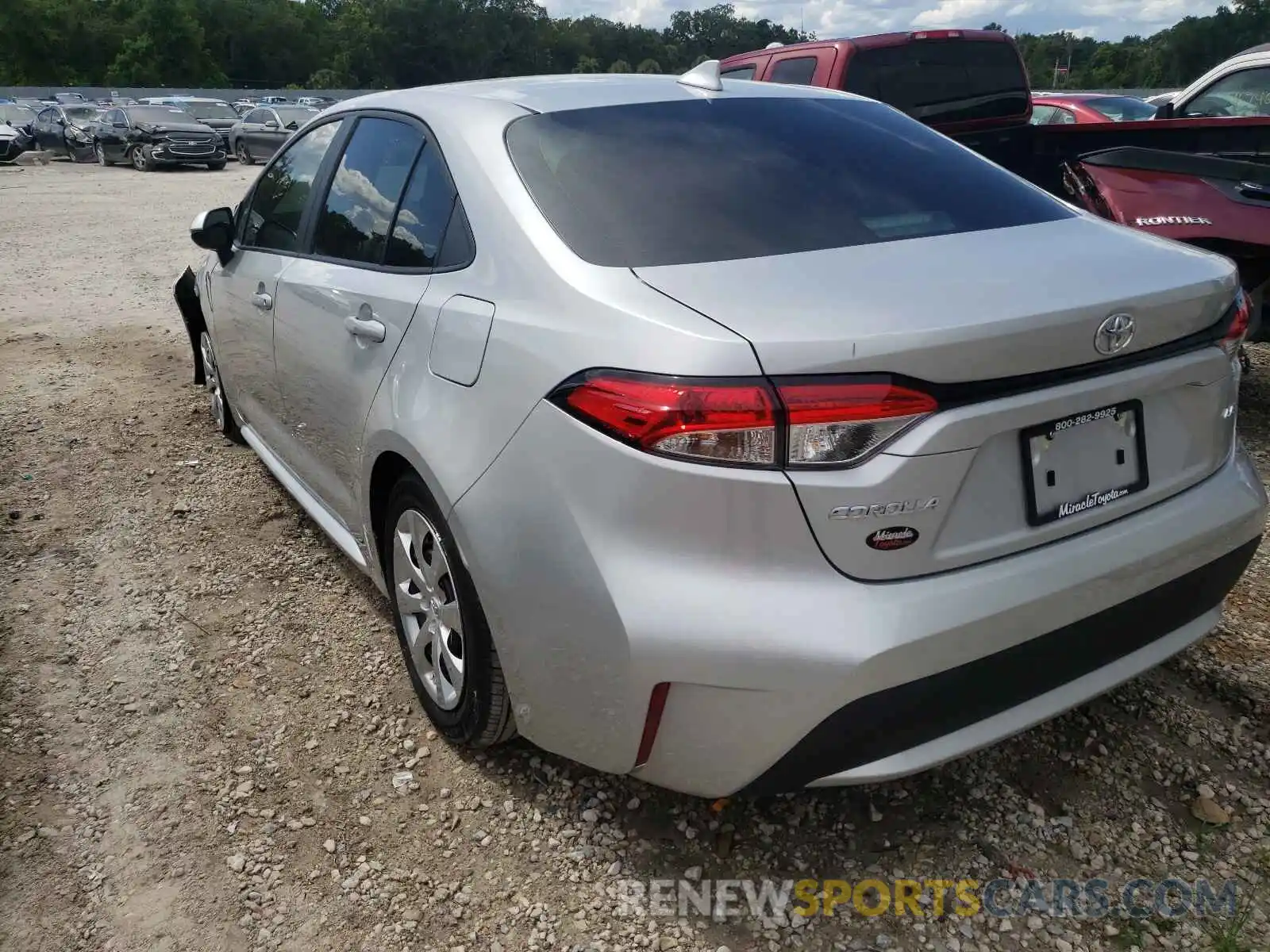 3 Photograph of a damaged car 5YFEPMAE3MP270967 TOYOTA COROLLA 2021