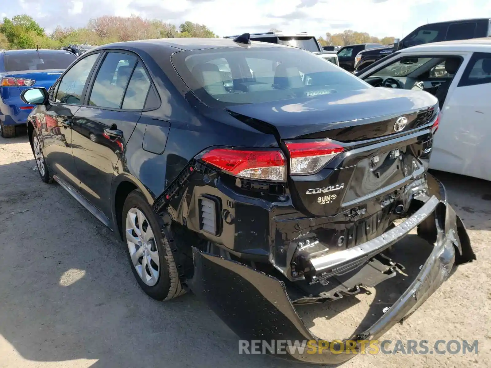 3 Photograph of a damaged car 5YFEPMAE4MP148019 TOYOTA COROLLA 2021