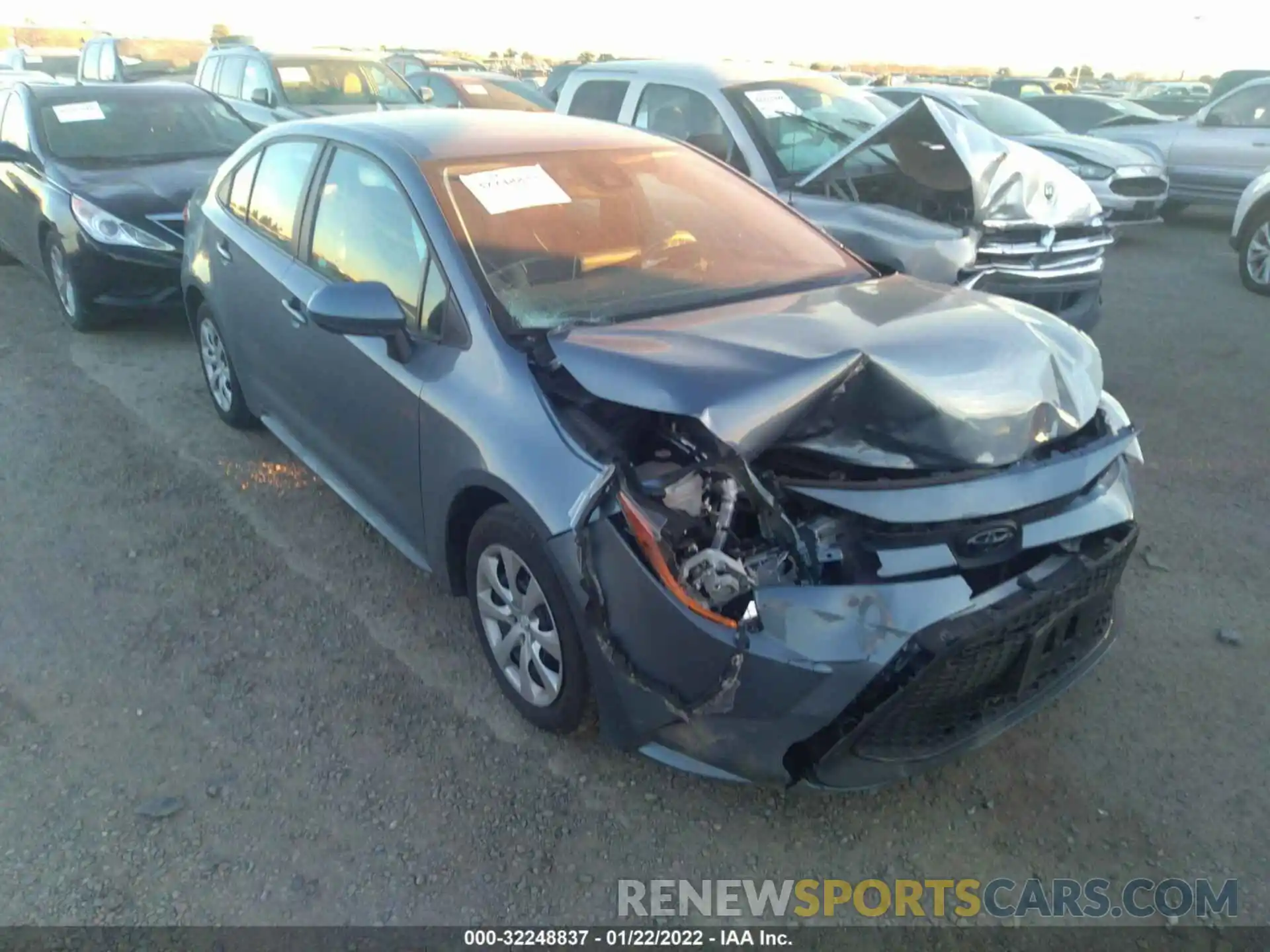 1 Photograph of a damaged car 5YFEPMAE4MP149011 TOYOTA COROLLA 2021