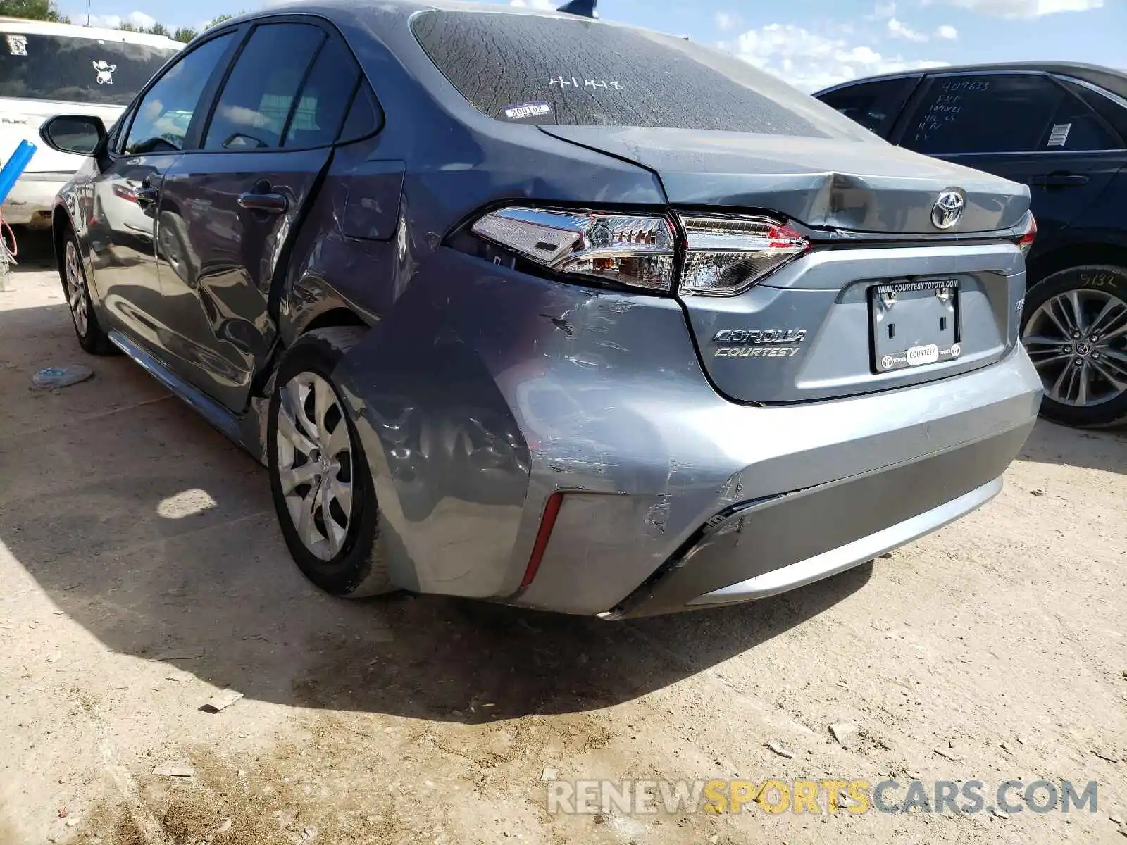 3 Photograph of a damaged car 5YFEPMAE4MP154273 TOYOTA COROLLA 2021