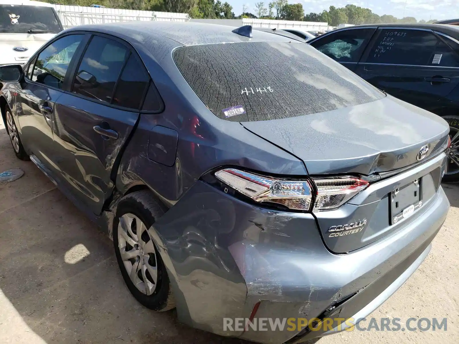 9 Photograph of a damaged car 5YFEPMAE4MP154273 TOYOTA COROLLA 2021