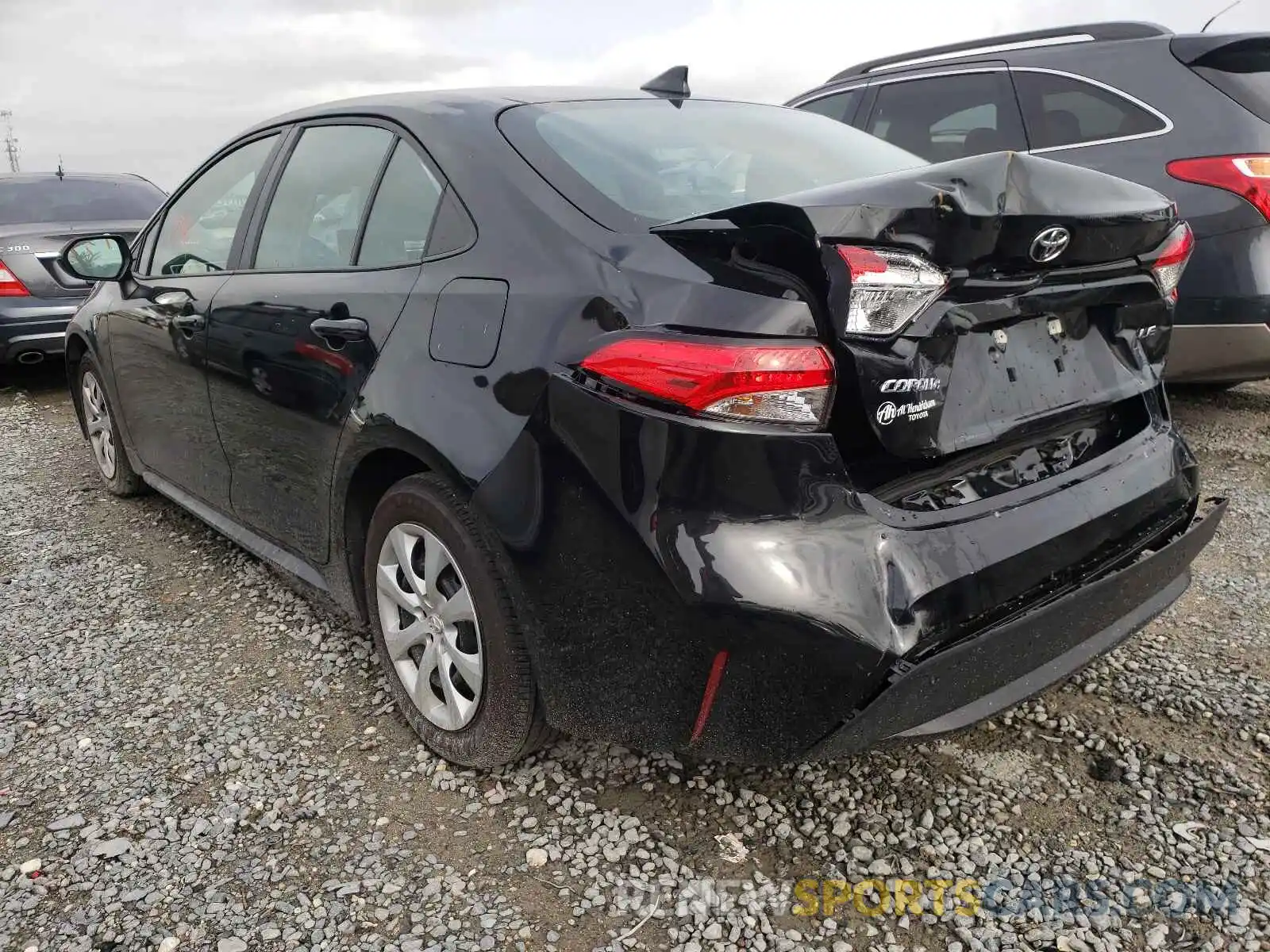 3 Photograph of a damaged car 5YFEPMAE4MP154399 TOYOTA COROLLA 2021