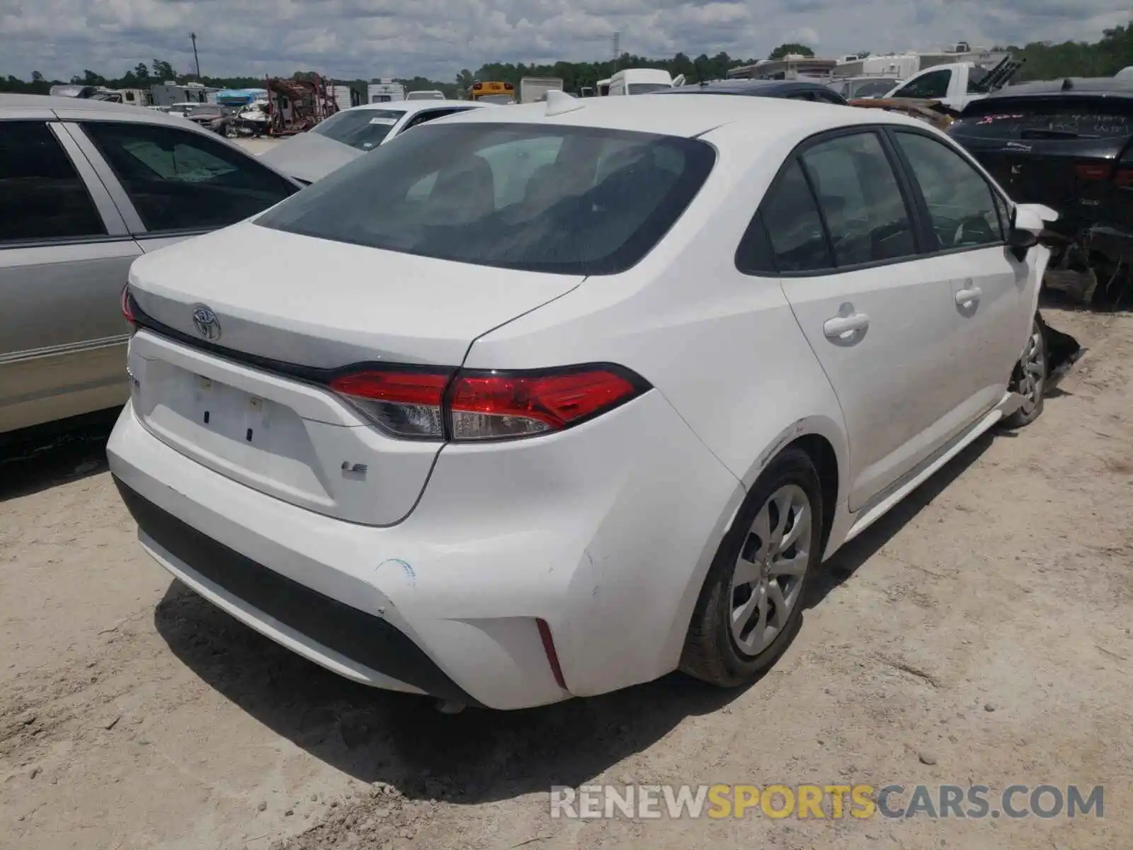 4 Photograph of a damaged car 5YFEPMAE4MP156279 TOYOTA COROLLA 2021