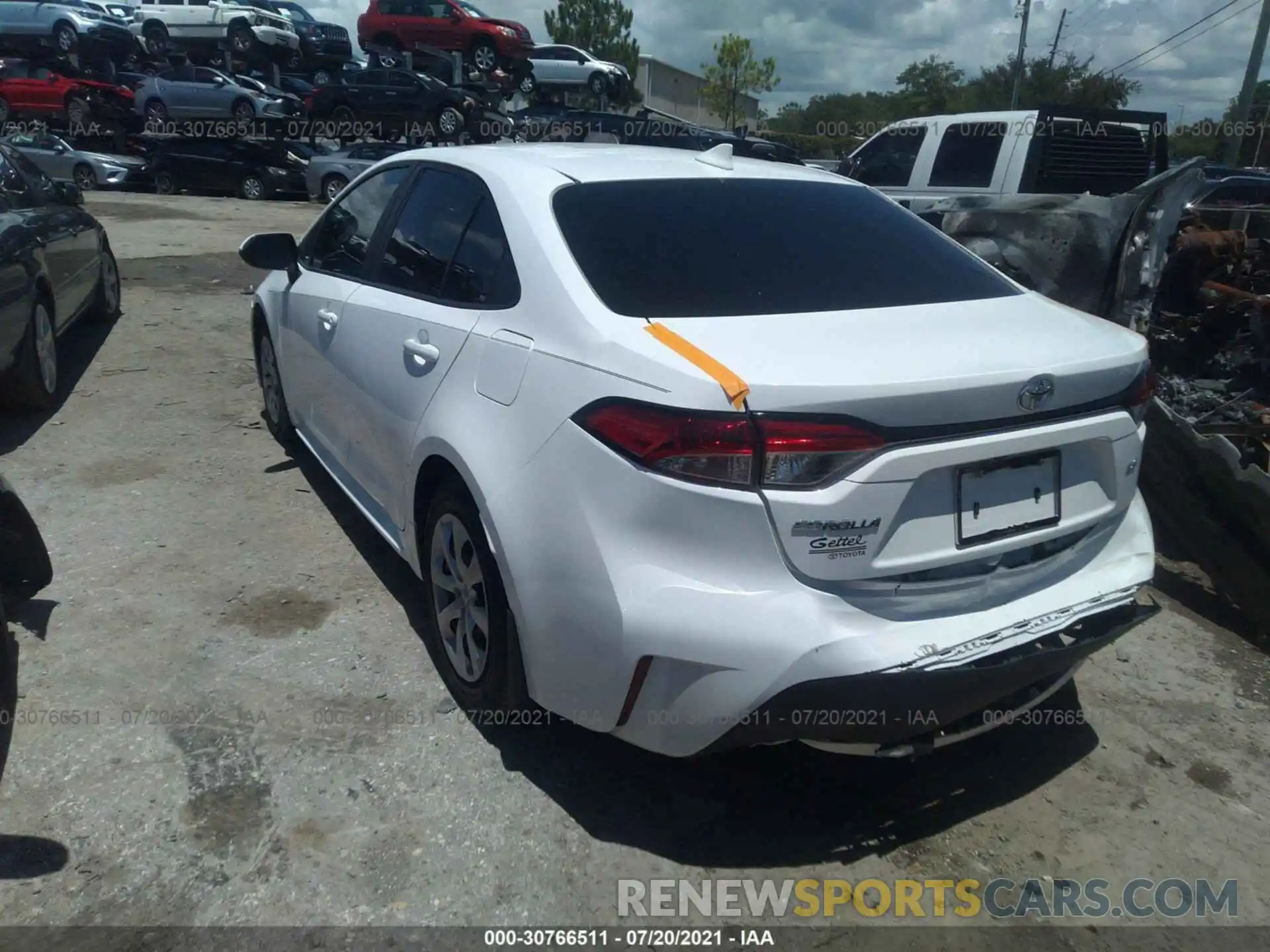 3 Photograph of a damaged car 5YFEPMAE4MP156993 TOYOTA COROLLA 2021