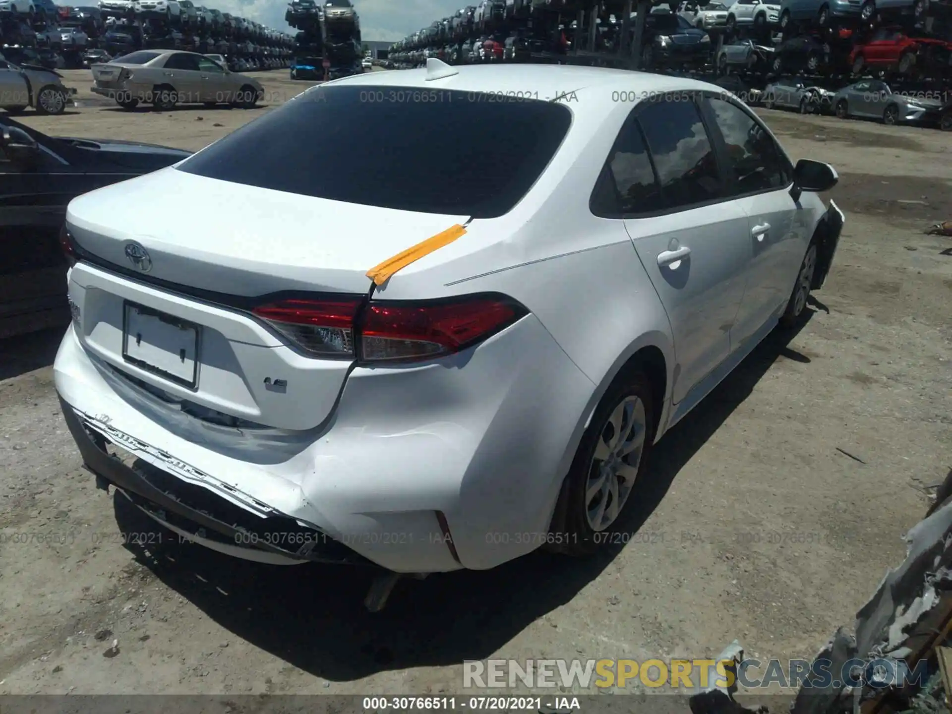 4 Photograph of a damaged car 5YFEPMAE4MP156993 TOYOTA COROLLA 2021