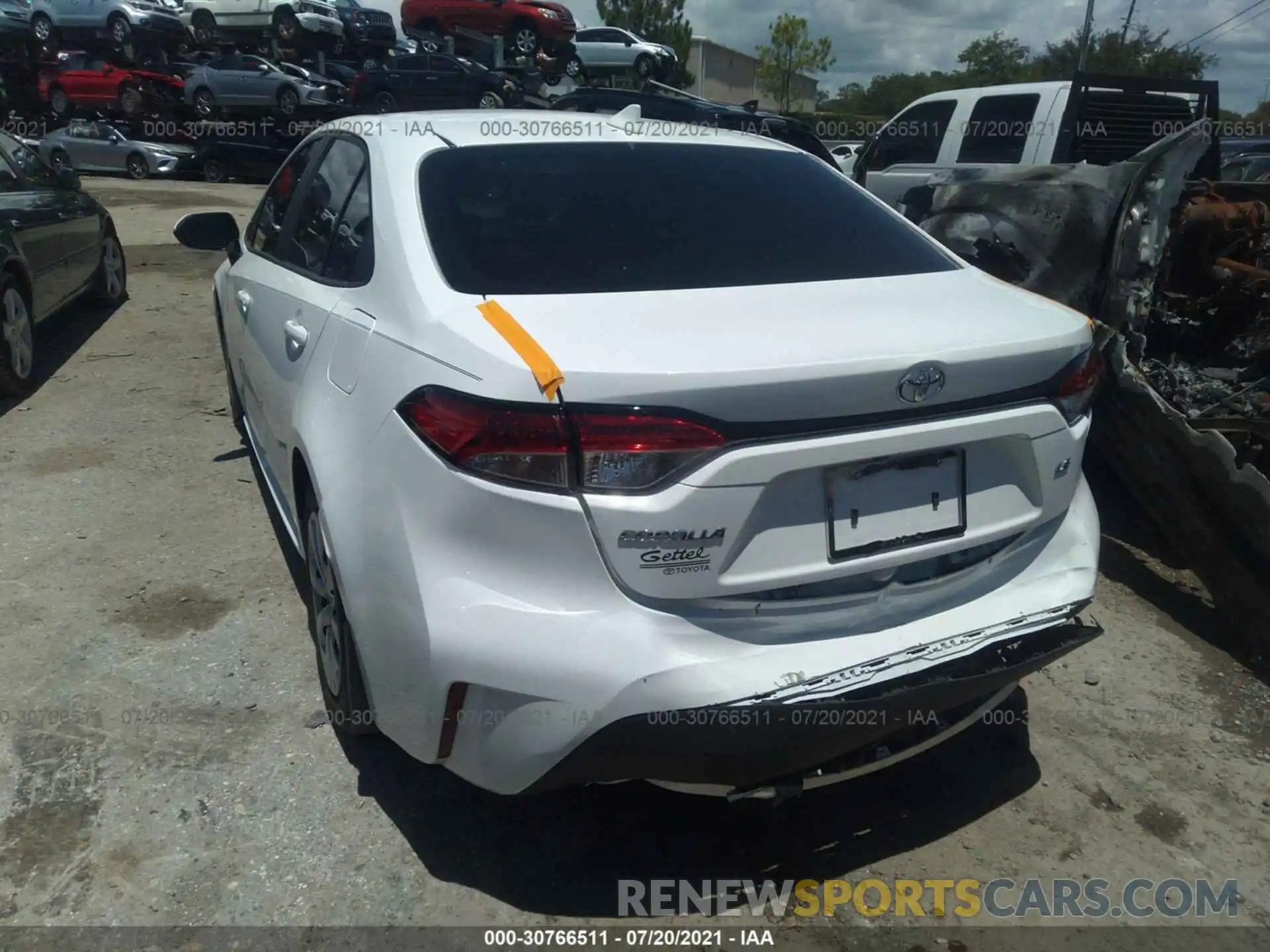 6 Photograph of a damaged car 5YFEPMAE4MP156993 TOYOTA COROLLA 2021