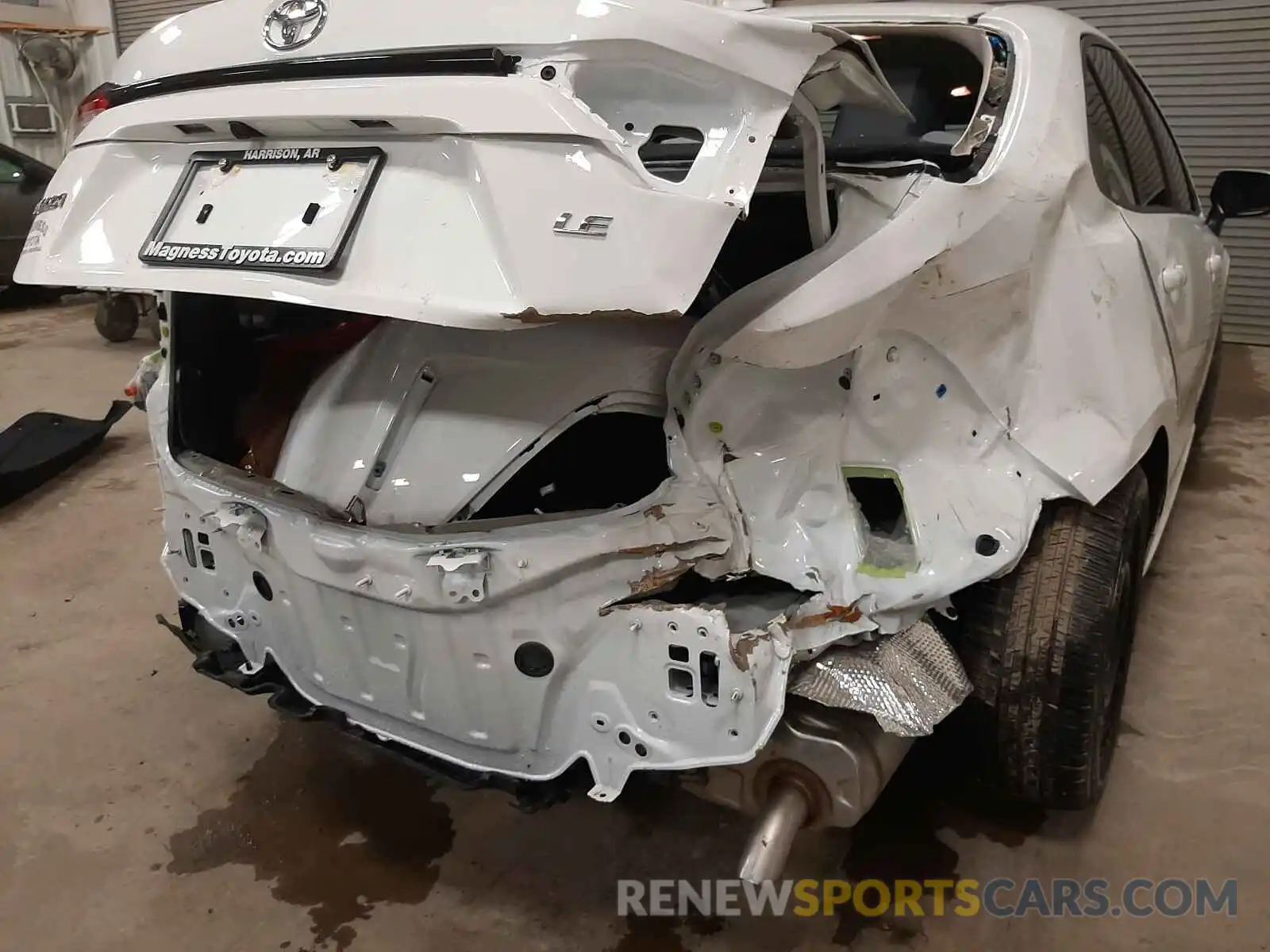 9 Photograph of a damaged car 5YFEPMAE4MP157545 TOYOTA COROLLA 2021