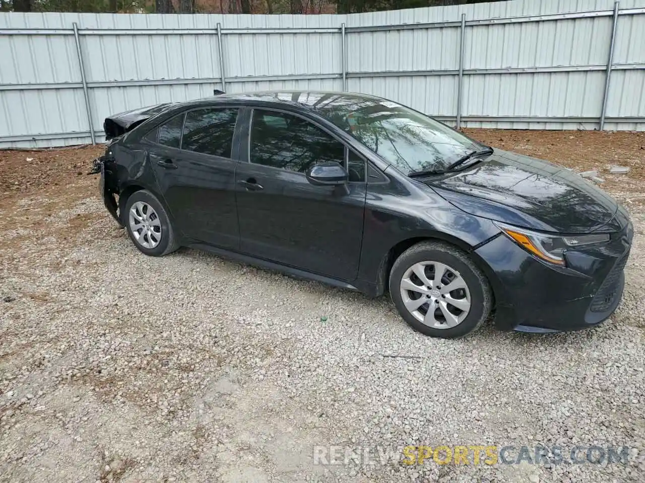 4 Photograph of a damaged car 5YFEPMAE4MP158128 TOYOTA COROLLA 2021