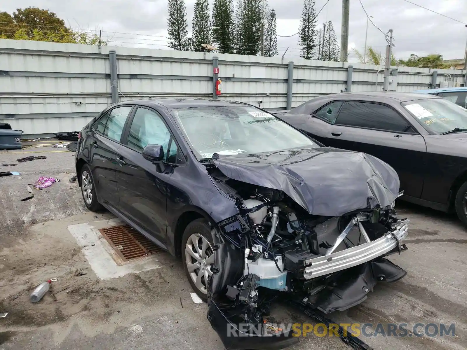 1 Photograph of a damaged car 5YFEPMAE4MP161756 TOYOTA COROLLA 2021