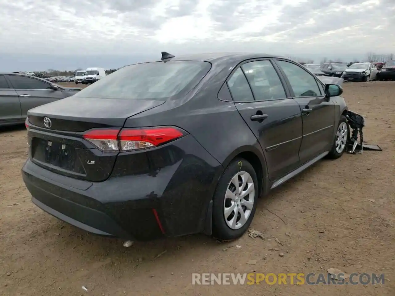 4 Photograph of a damaged car 5YFEPMAE4MP162518 TOYOTA COROLLA 2021