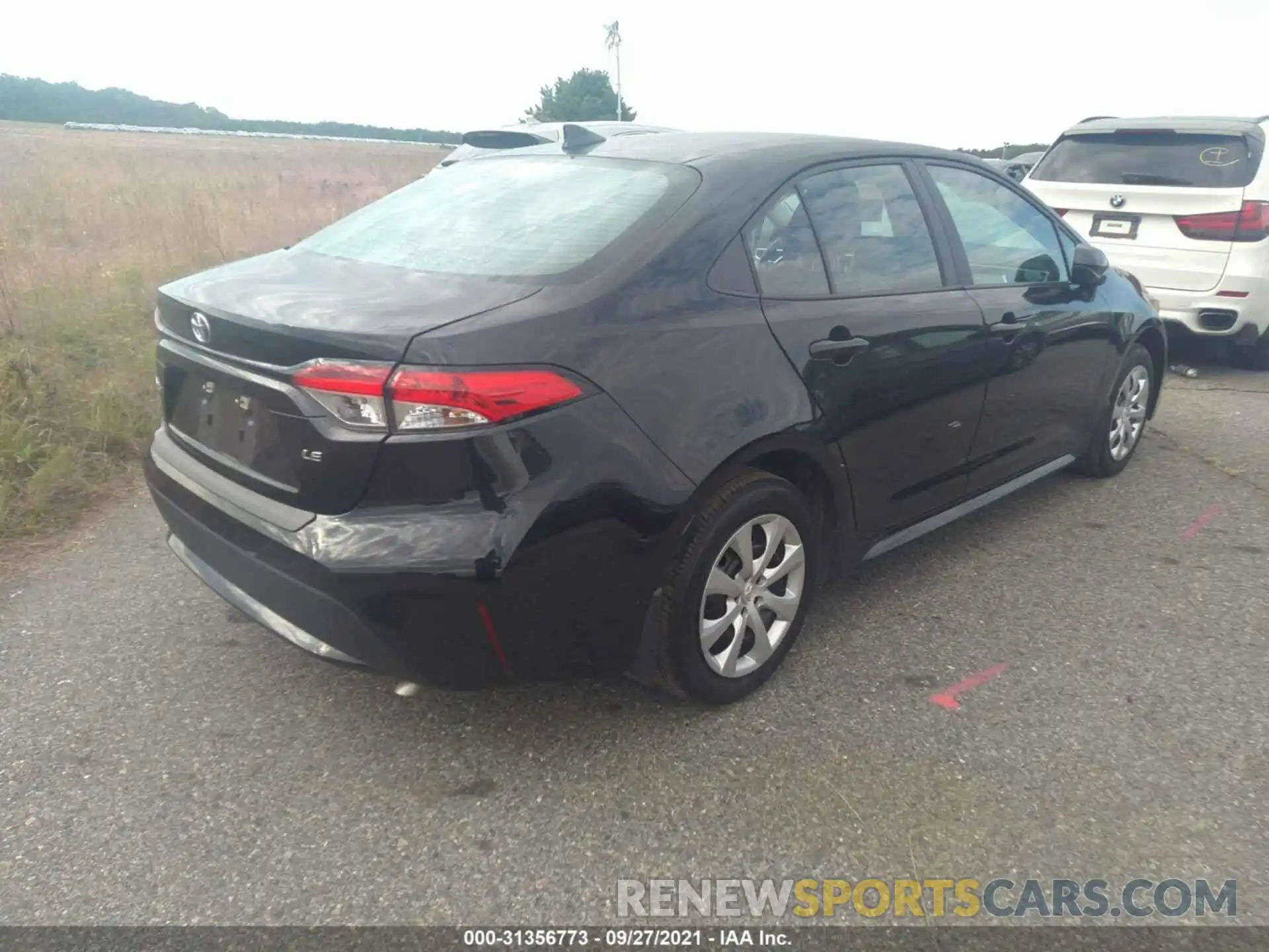 4 Photograph of a damaged car 5YFEPMAE4MP162664 TOYOTA COROLLA 2021