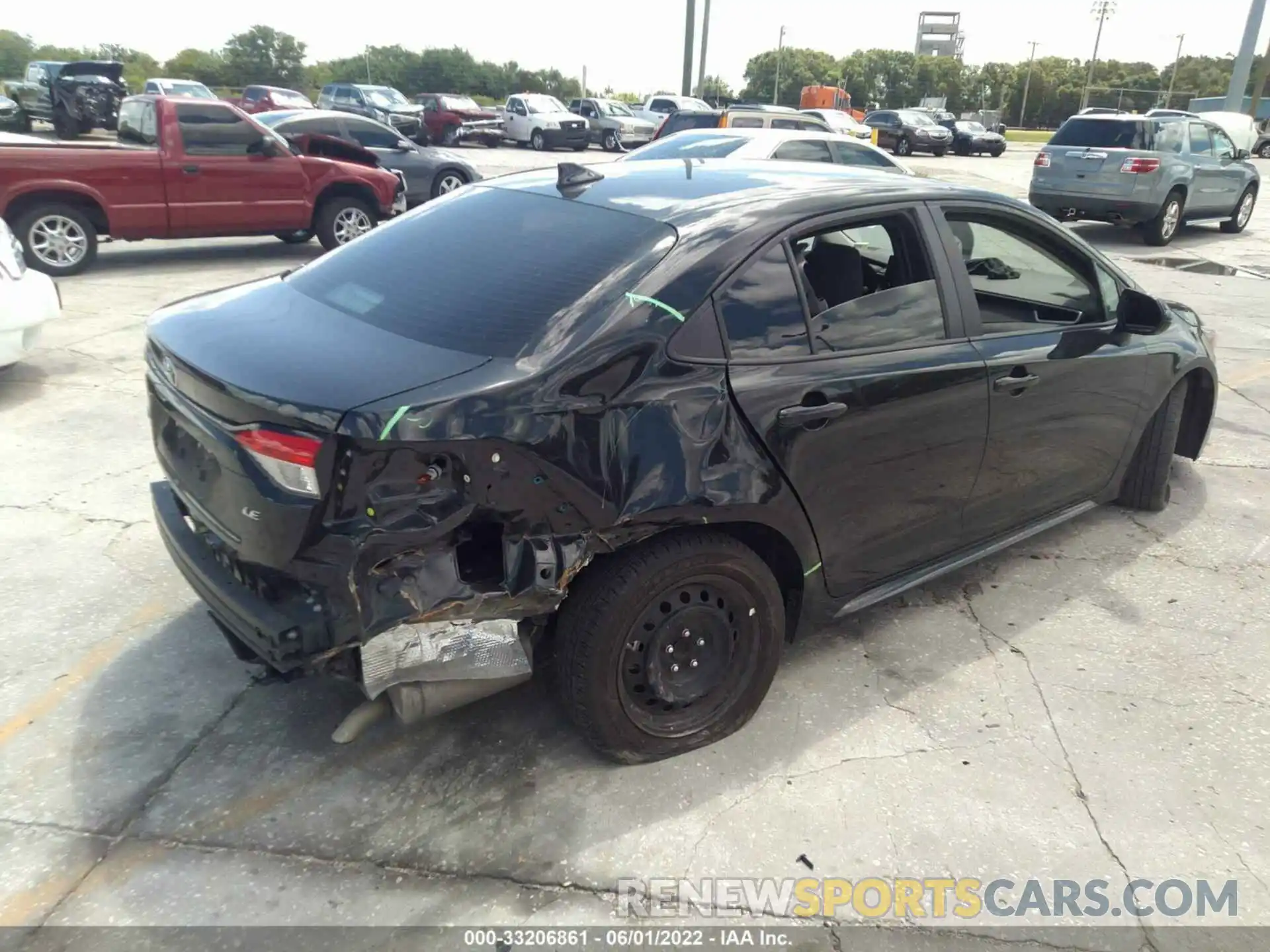 4 Photograph of a damaged car 5YFEPMAE4MP164463 TOYOTA COROLLA 2021