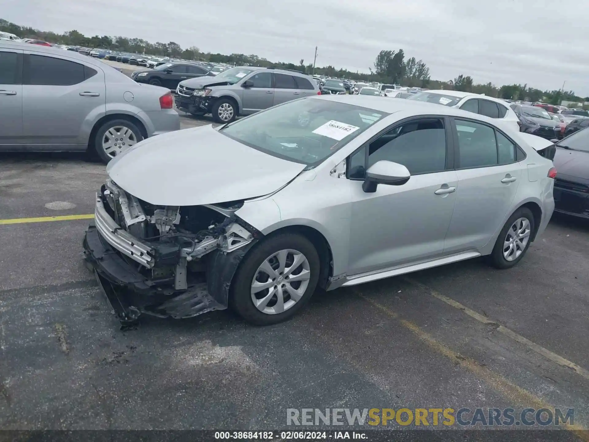 2 Photograph of a damaged car 5YFEPMAE4MP165256 TOYOTA COROLLA 2021