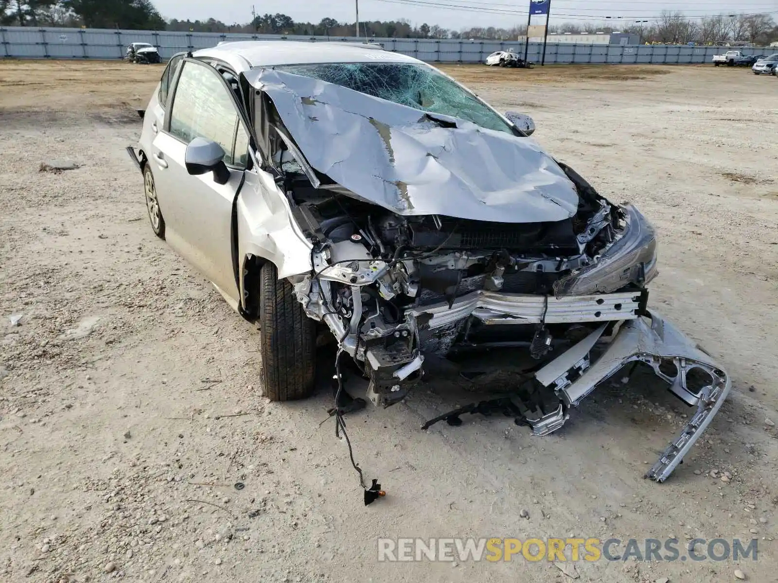 1 Photograph of a damaged car 5YFEPMAE4MP169372 TOYOTA COROLLA 2021