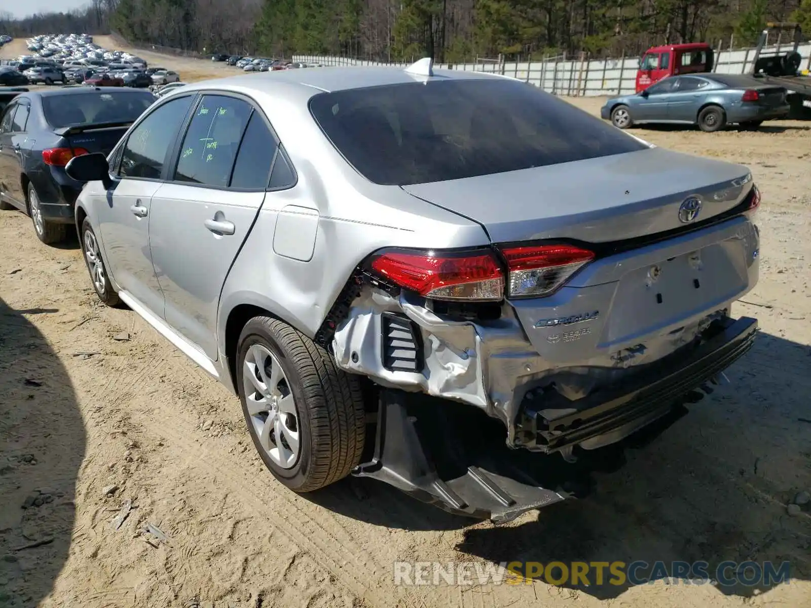 3 Photograph of a damaged car 5YFEPMAE4MP169467 TOYOTA COROLLA 2021