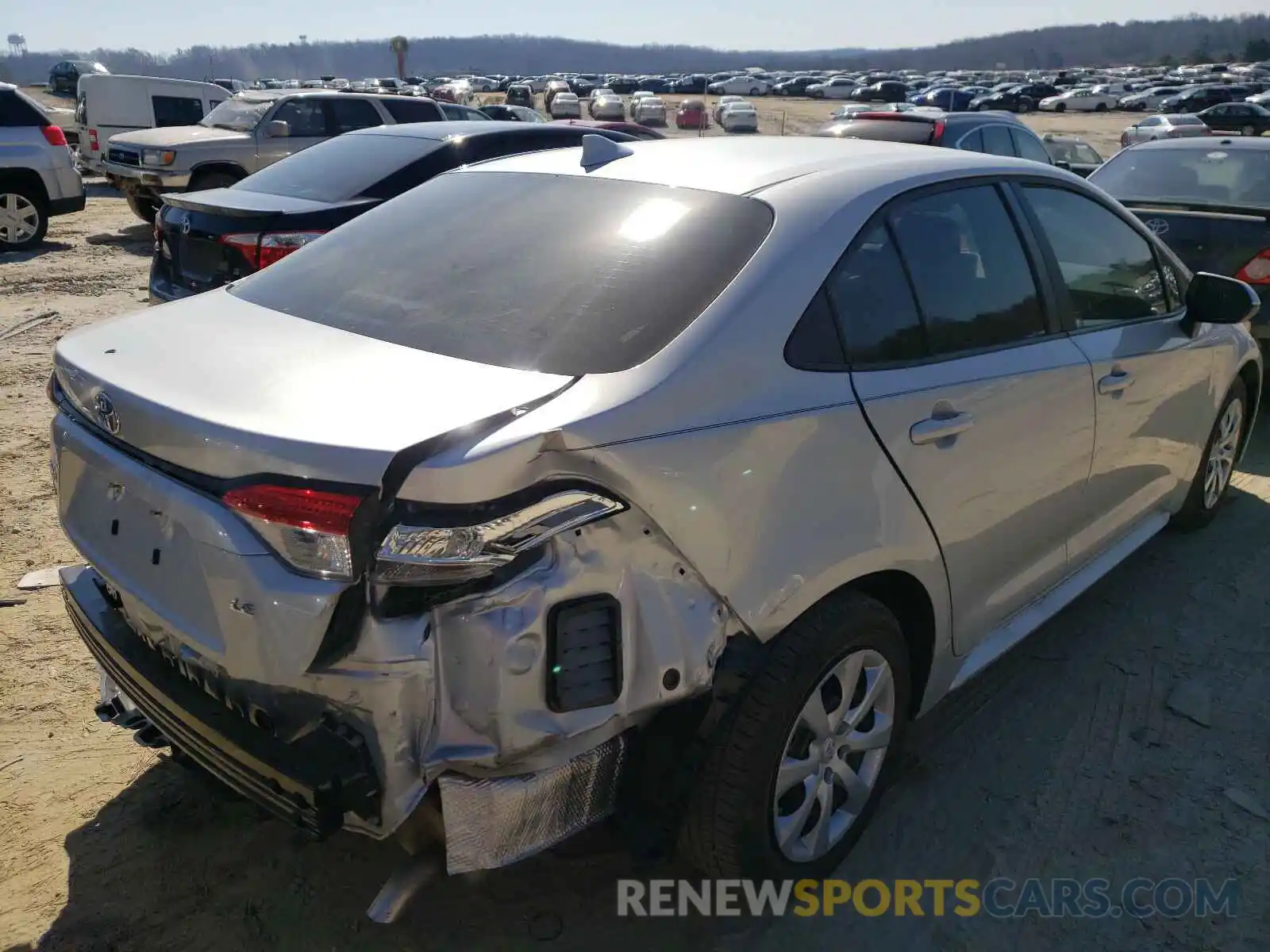 4 Photograph of a damaged car 5YFEPMAE4MP169467 TOYOTA COROLLA 2021