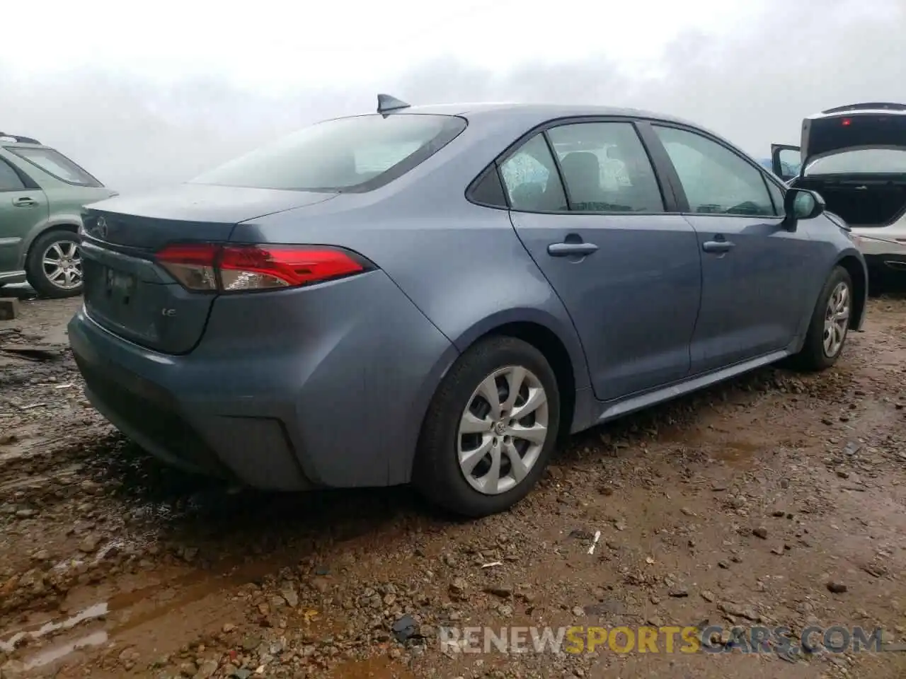 4 Photograph of a damaged car 5YFEPMAE4MP169839 TOYOTA COROLLA 2021