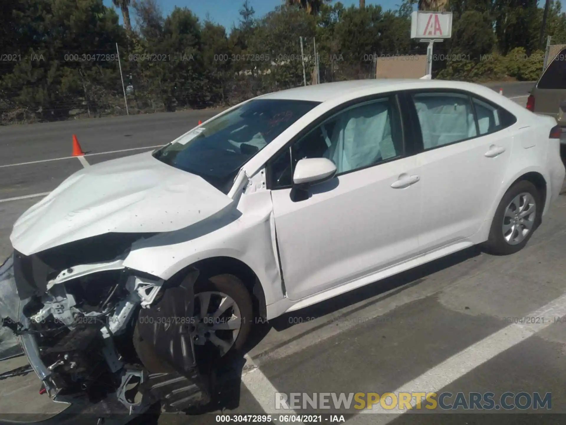 2 Photograph of a damaged car 5YFEPMAE4MP173566 TOYOTA COROLLA 2021