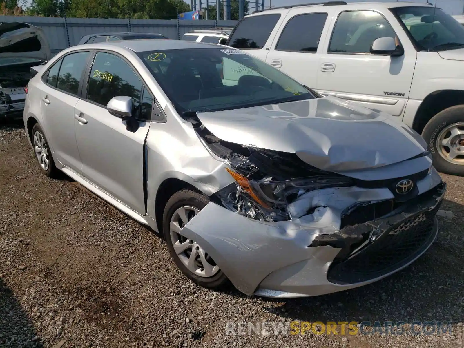 1 Photograph of a damaged car 5YFEPMAE4MP174040 TOYOTA COROLLA 2021