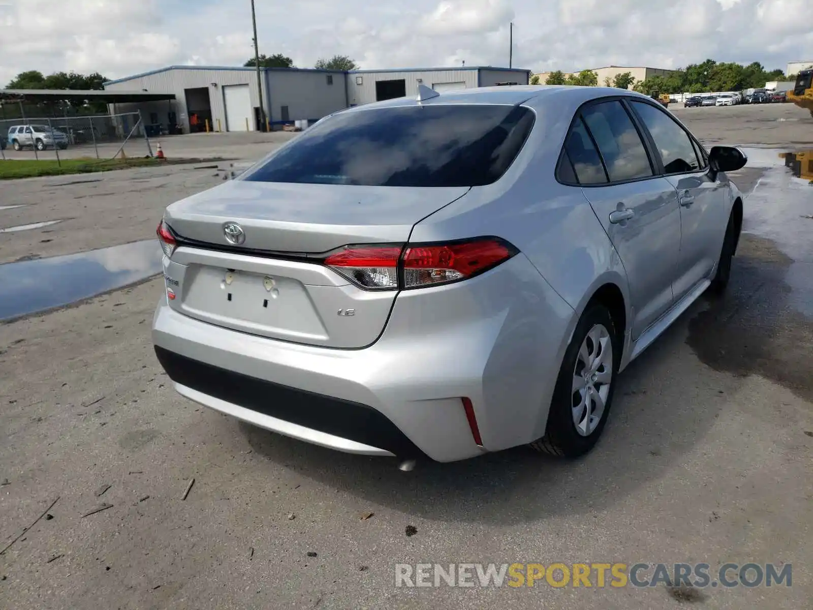 4 Photograph of a damaged car 5YFEPMAE4MP174202 TOYOTA COROLLA 2021