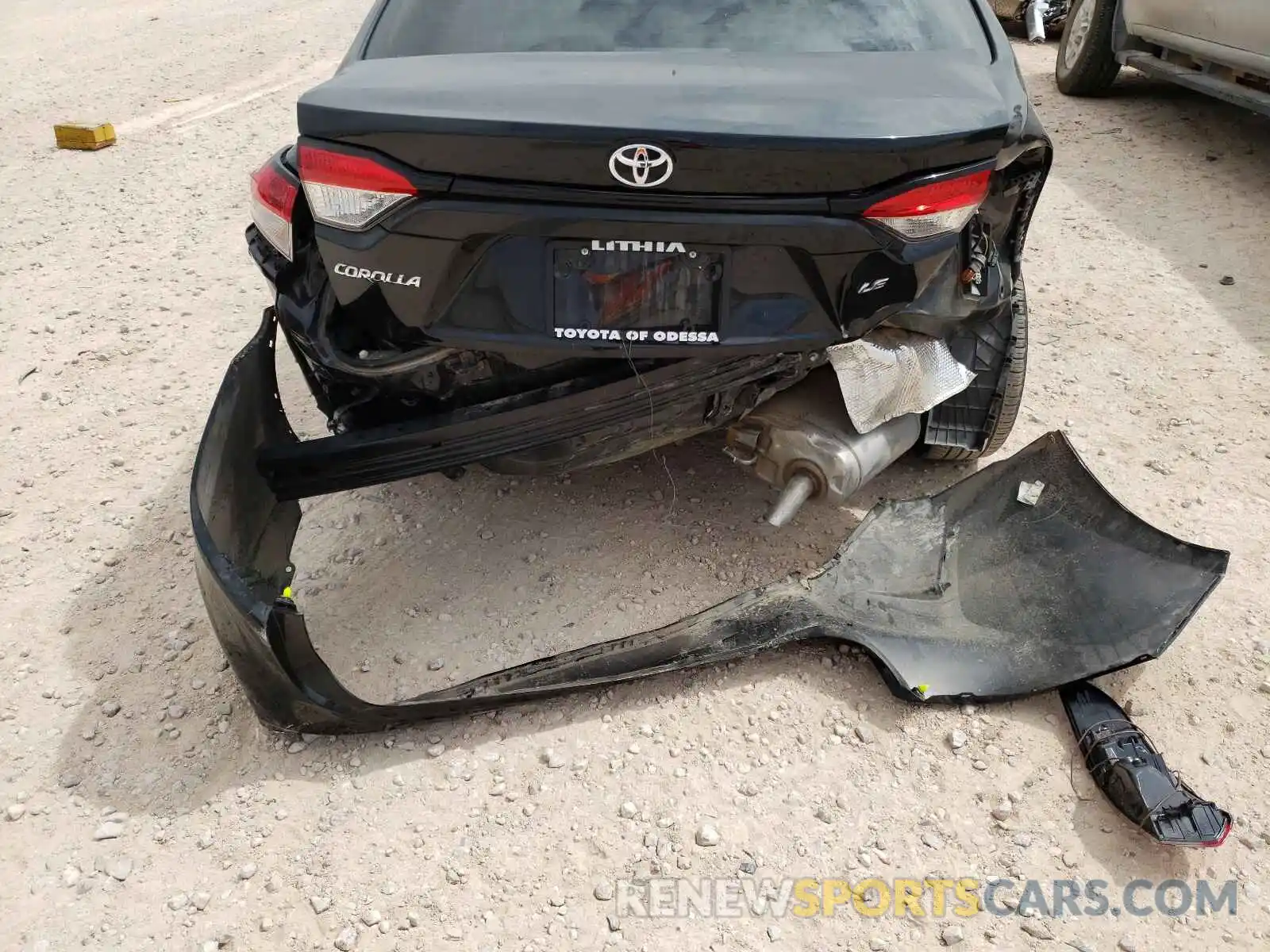 9 Photograph of a damaged car 5YFEPMAE4MP174541 TOYOTA COROLLA 2021