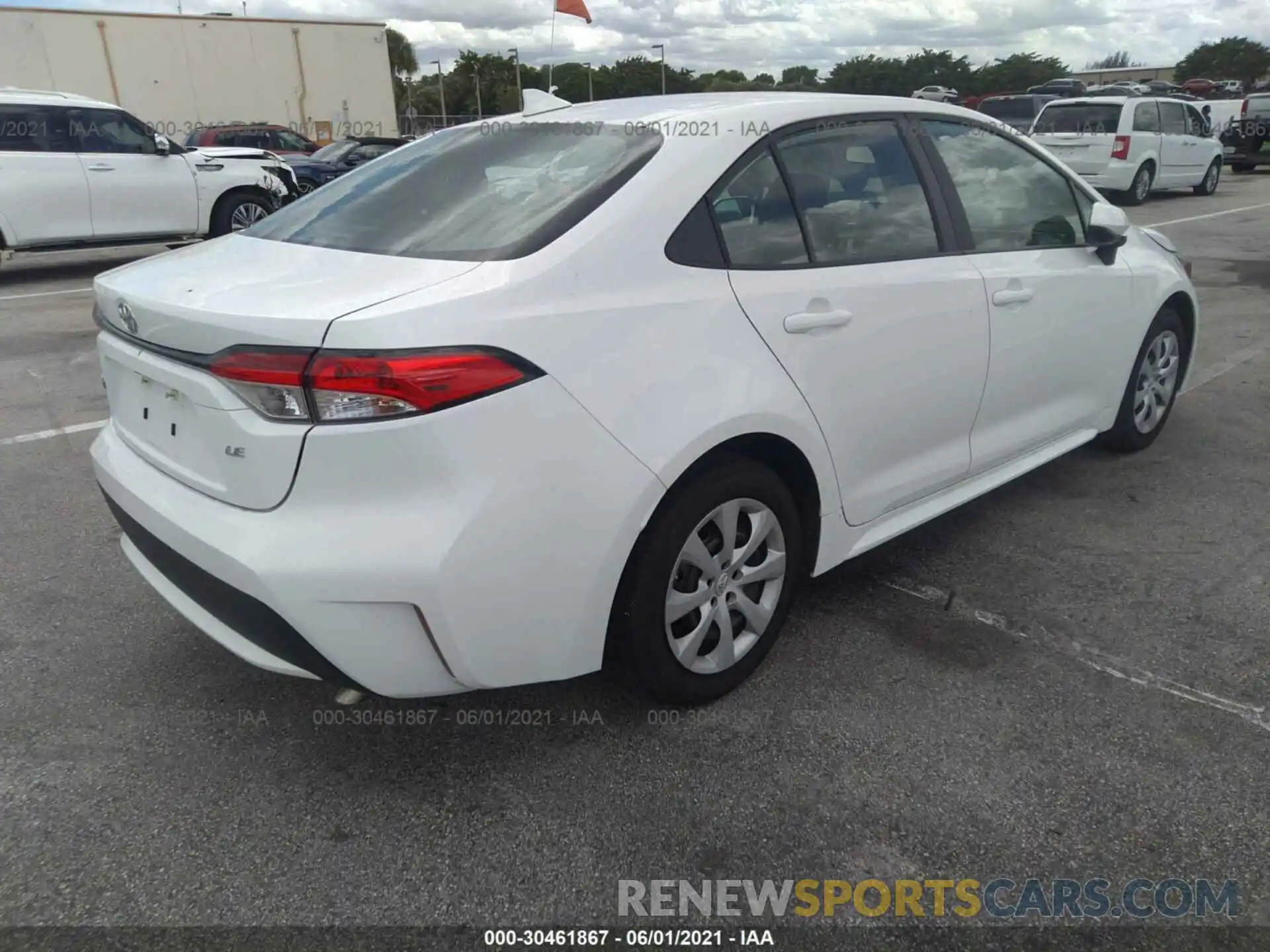 4 Photograph of a damaged car 5YFEPMAE4MP181263 TOYOTA COROLLA 2021