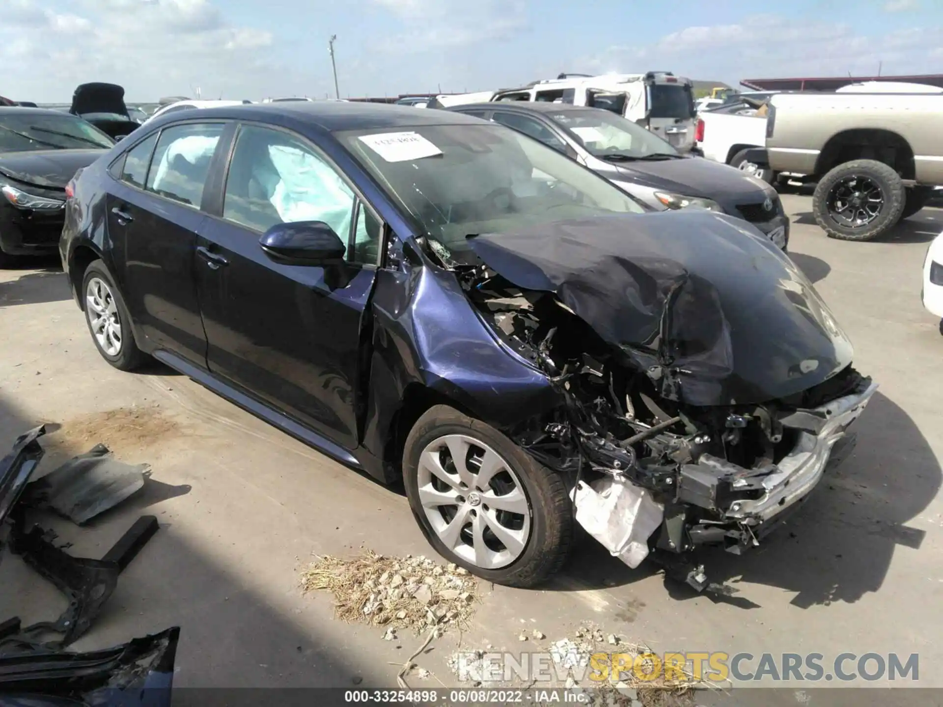 1 Photograph of a damaged car 5YFEPMAE4MP182431 TOYOTA COROLLA 2021