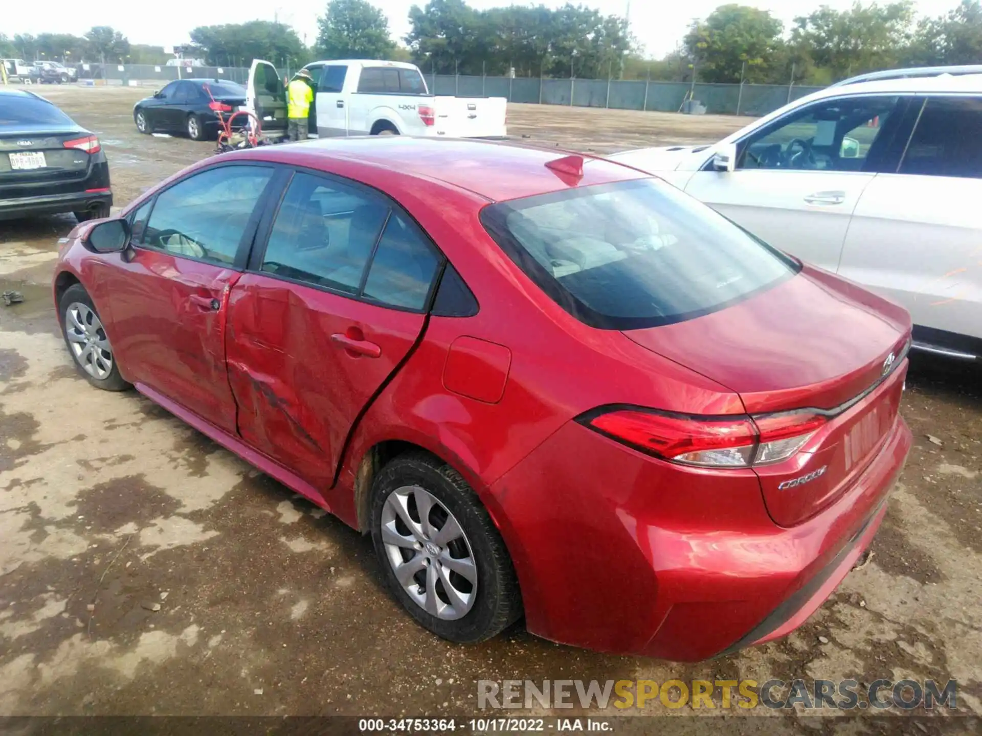 3 Photograph of a damaged car 5YFEPMAE4MP186057 TOYOTA COROLLA 2021