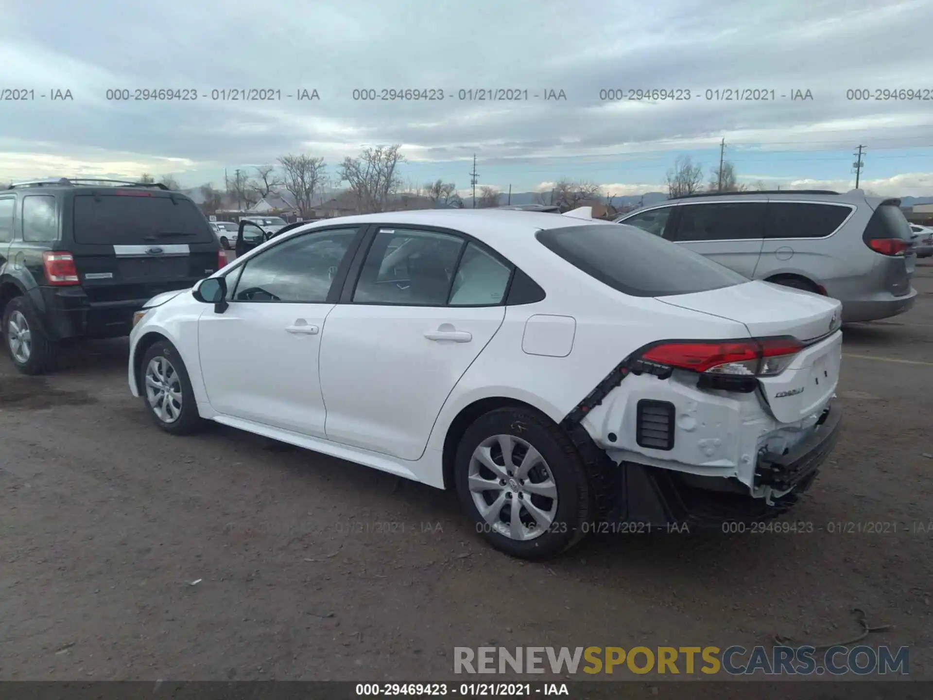 3 Photograph of a damaged car 5YFEPMAE4MP187760 TOYOTA COROLLA 2021