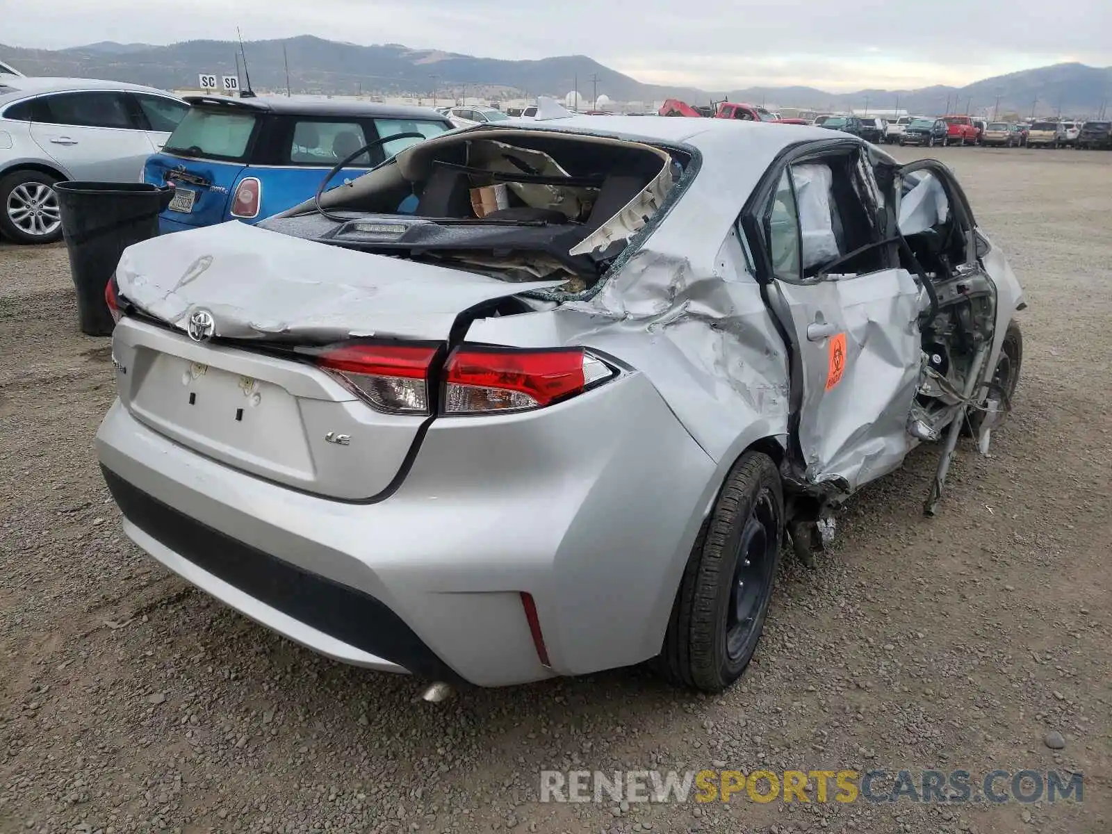 4 Photograph of a damaged car 5YFEPMAE4MP188360 TOYOTA COROLLA 2021