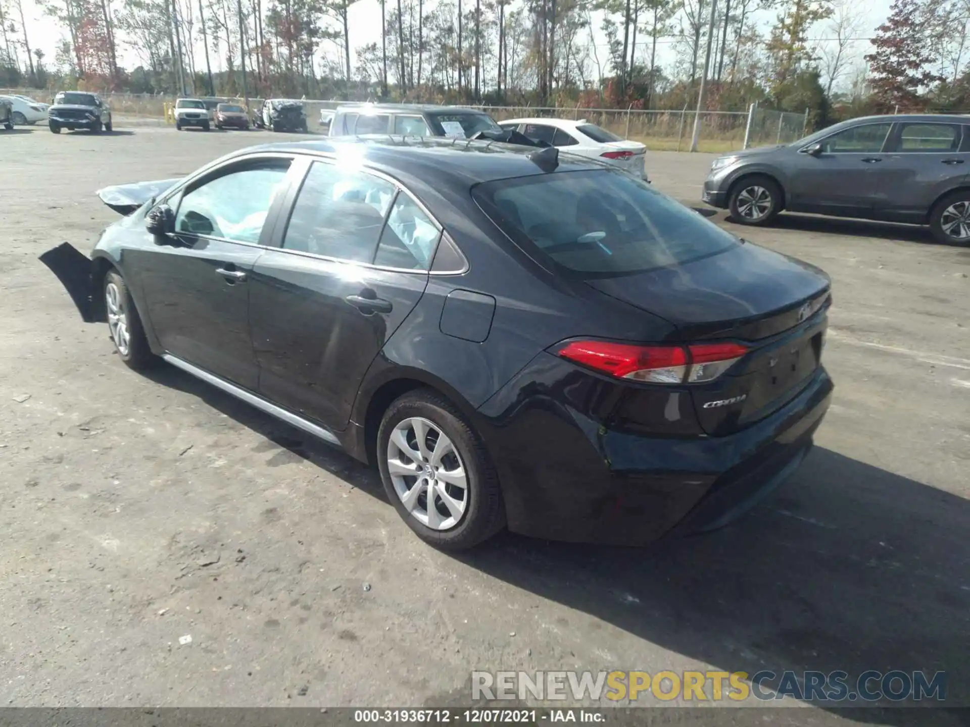 3 Photograph of a damaged car 5YFEPMAE4MP190352 TOYOTA COROLLA 2021