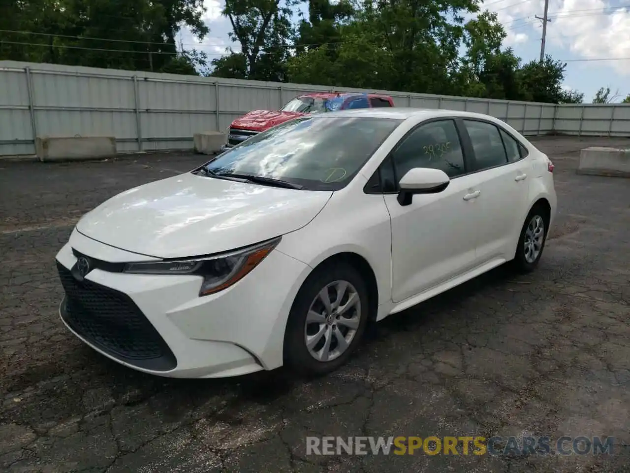 2 Photograph of a damaged car 5YFEPMAE4MP191856 TOYOTA COROLLA 2021