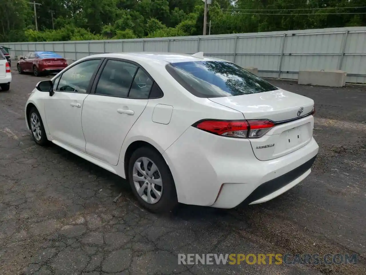 3 Photograph of a damaged car 5YFEPMAE4MP191856 TOYOTA COROLLA 2021