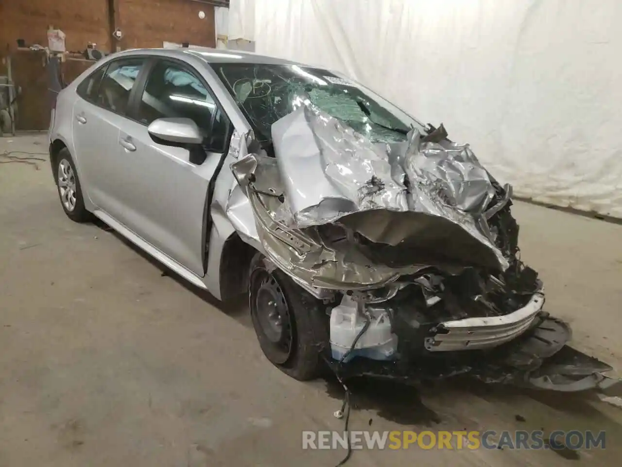 1 Photograph of a damaged car 5YFEPMAE4MP192389 TOYOTA COROLLA 2021