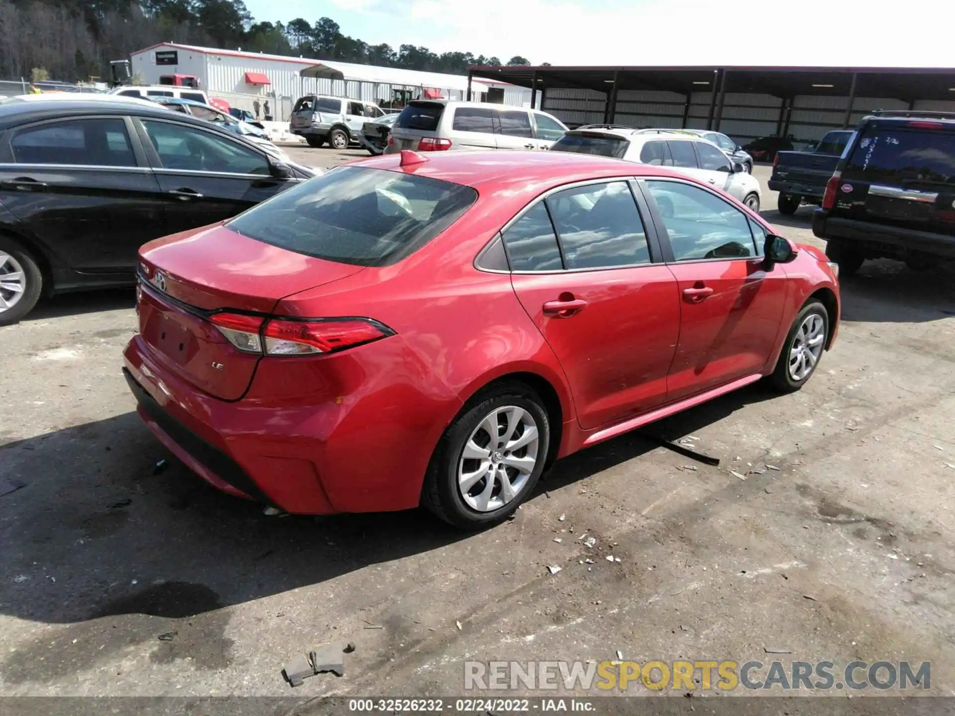 4 Photograph of a damaged car 5YFEPMAE4MP193154 TOYOTA COROLLA 2021